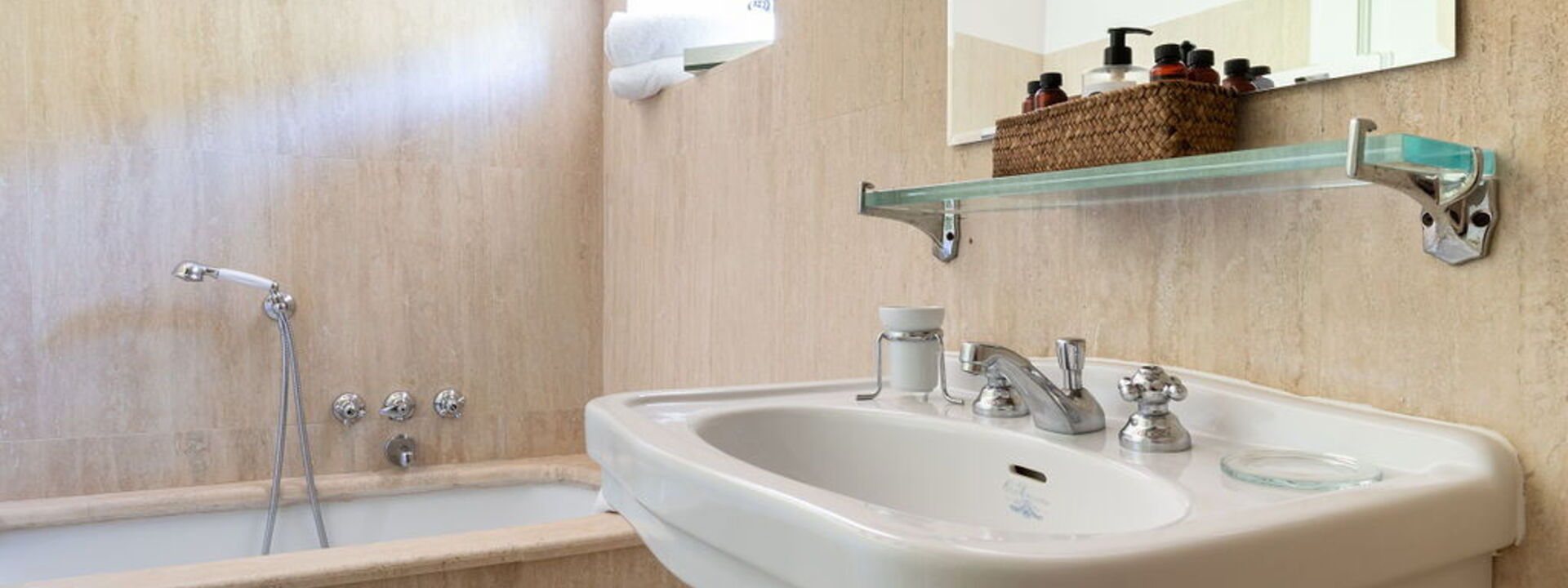 Il Prato Vignamaggio Private Pool, Nature, Greve In Chianti: Autunno, Bagno, Estate, Primavera