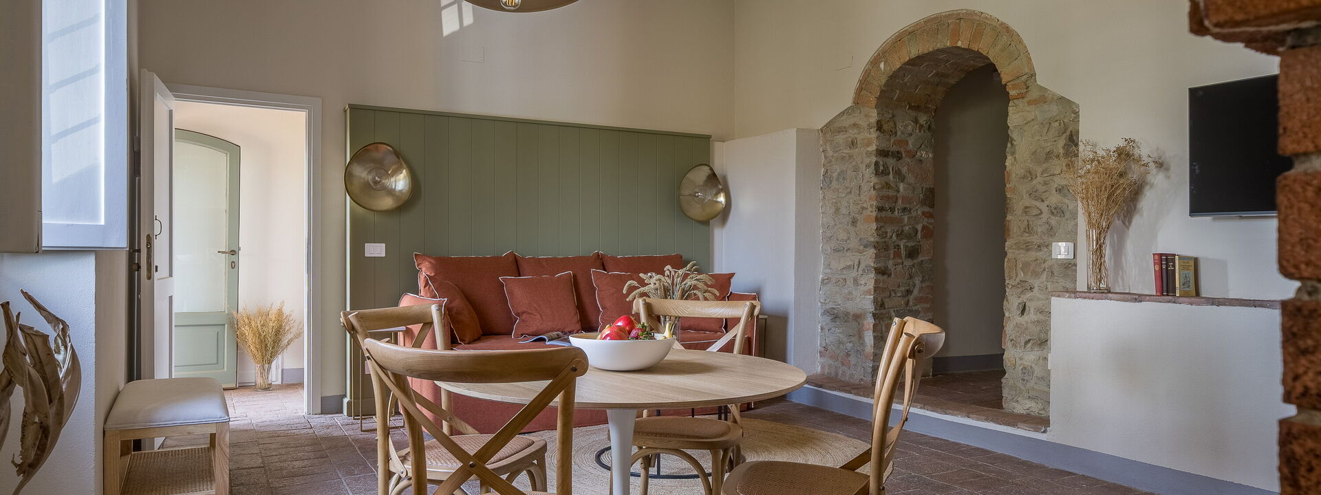 Relais Badia a Passignano - Relais Badia a Passignano - Appartamento Syrah: Frühling, Herbst, Küche, Sommer, Wohnzimmer