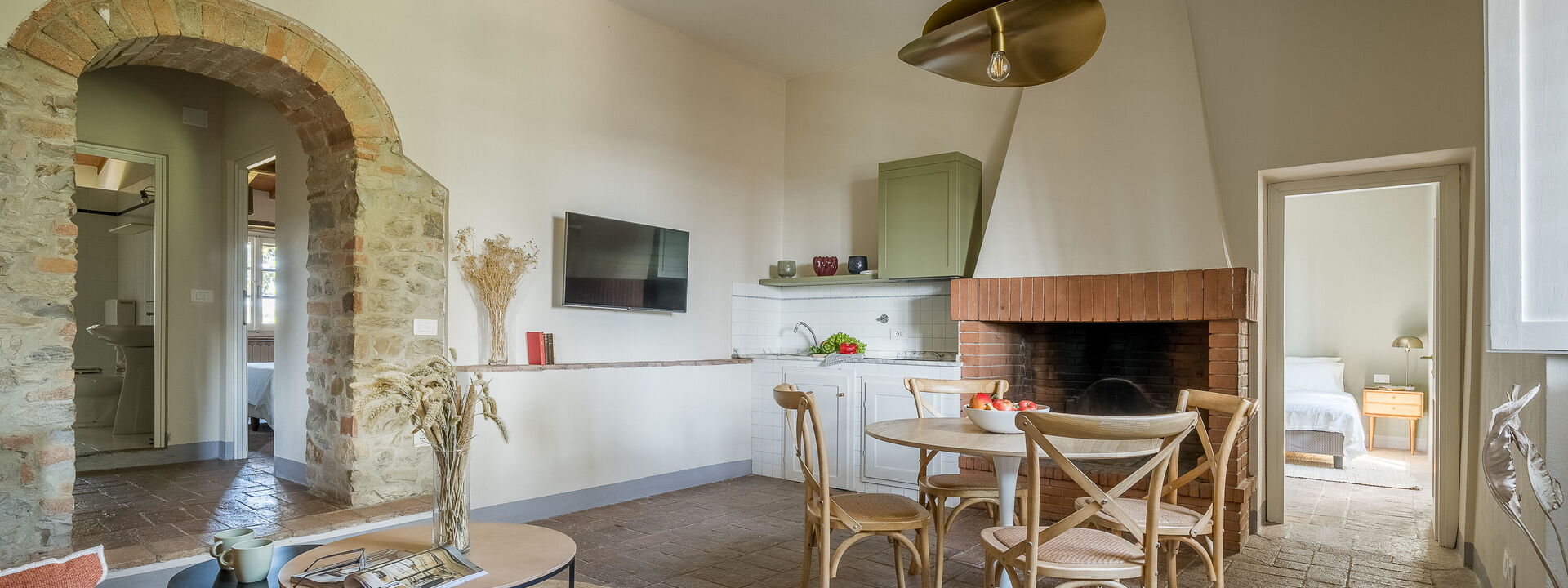 Relais Badia a Passignano - Relais Badia a Passignano - Appartamento Syrah: Frühling, Herbst, Küche, Sommer, Wohnzimmer