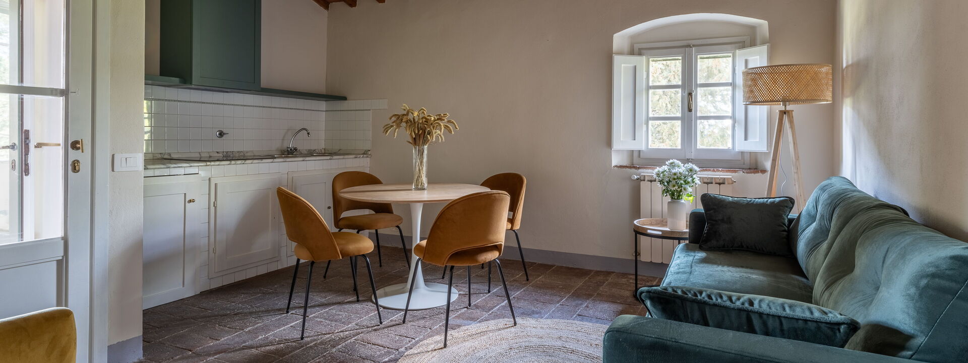 Relais Badia a Passignano - Relais Badia a Passignano - Appartamento Merlot: Automne, Cuisine, Été, Printemps, Salon