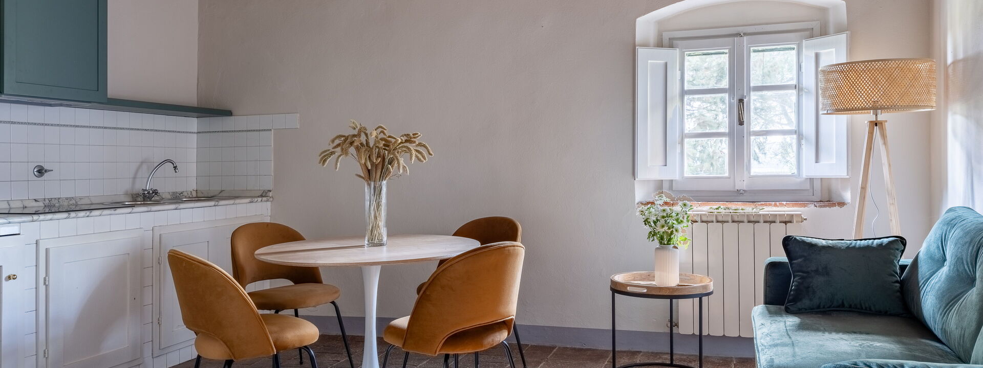 Relais Badia a Passignano - Relais Badia a Passignano - Appartamento Merlot: Automne, Cuisine, Été, Printemps, Salon