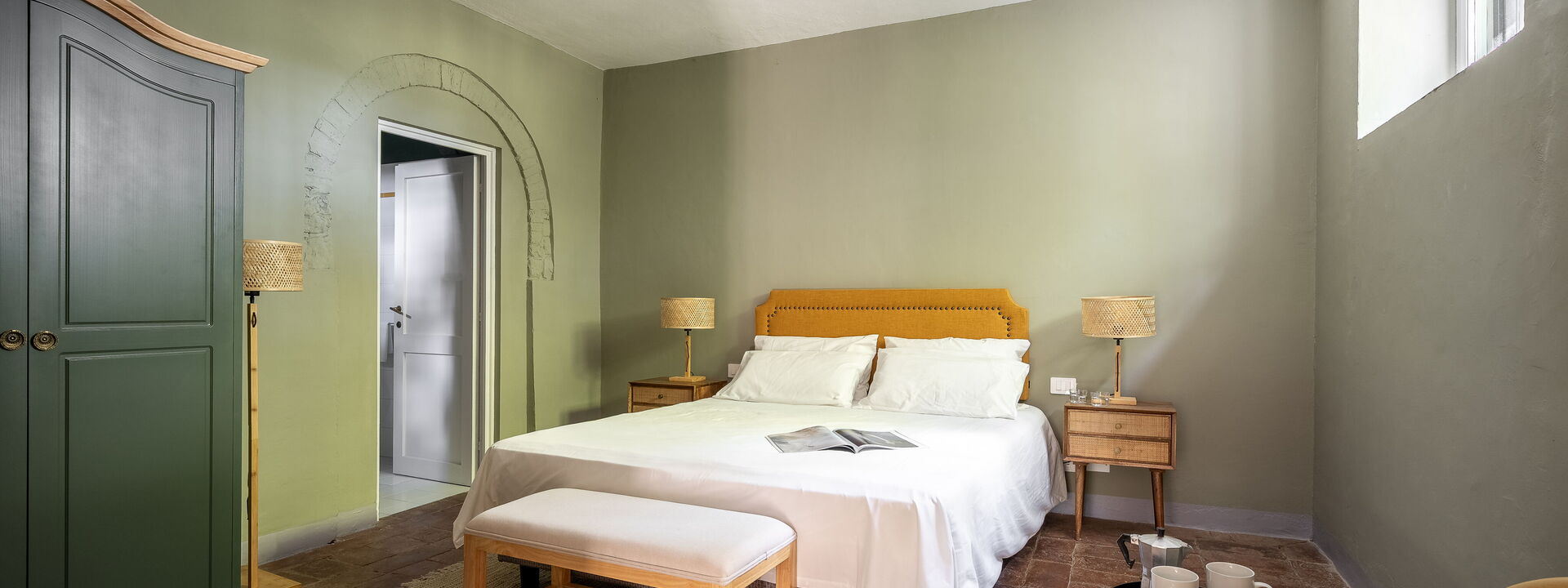 Relais Badia a Passignano - Relais Badia a Passignano - Appartamento Sangiovese: Frühling, Herbst, Schlafzimmer, Sommer