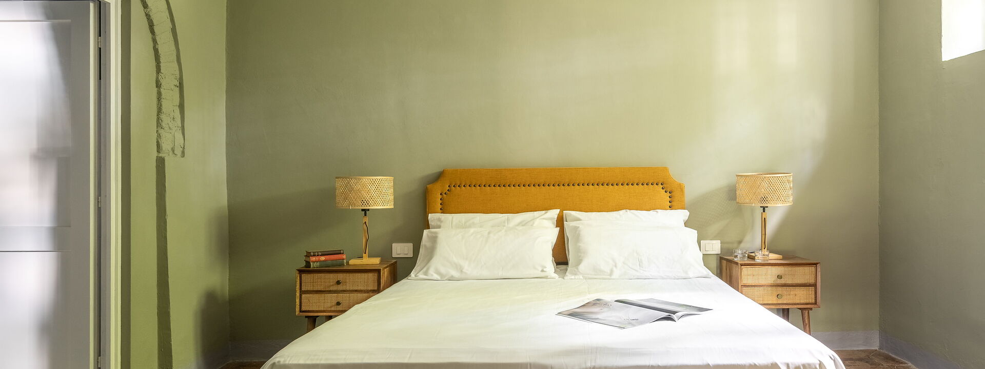 Relais Badia a Passignano - Relais Badia a Passignano - Appartamento Sangiovese: Frühling, Herbst, Schlafzimmer, Sommer