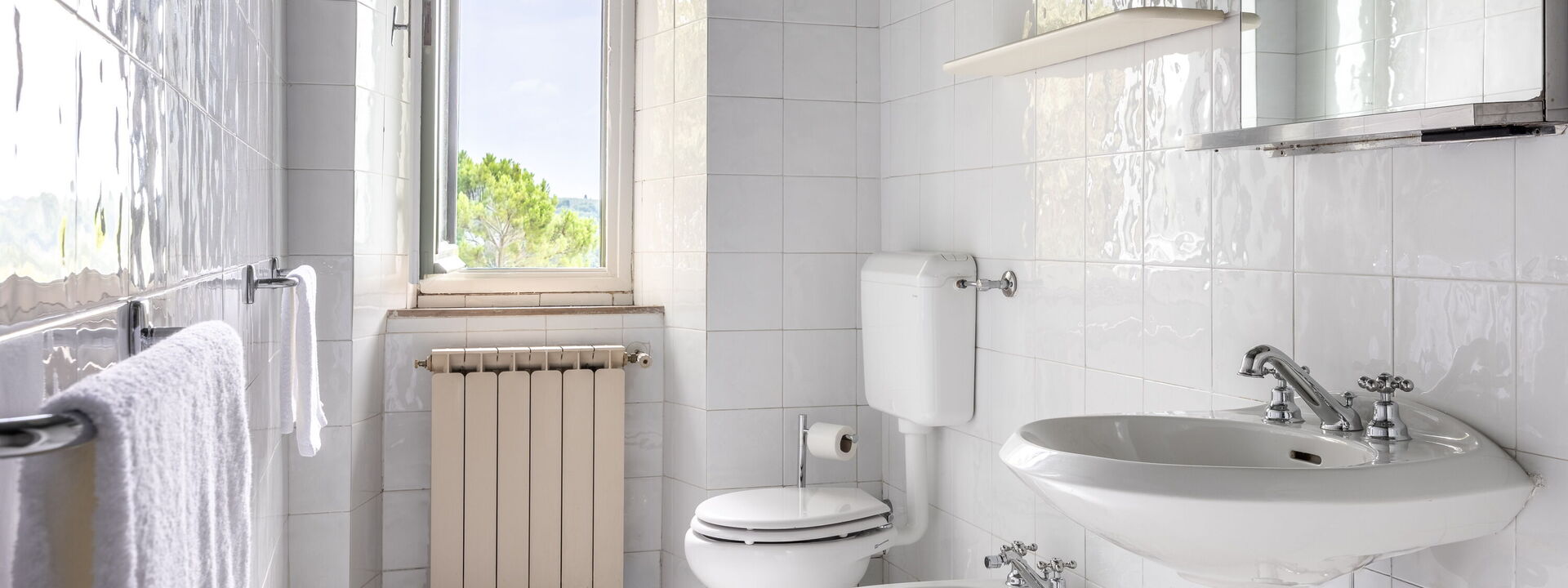 Relais Badia a Passignano - Relais Badia a Passignano - Appartamento Prosecco: Bad, Frühling, Herbst, Sommer