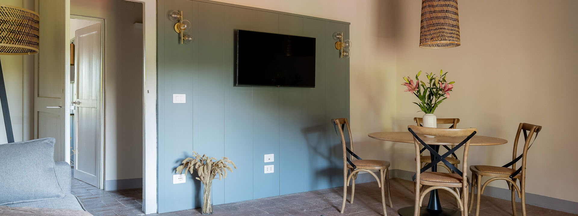 Relais Badia a Passignano - Relais a Badia a Passignano - Appartamento Tempranillo: Automne, Cuisine, Été, Printemps, Salon