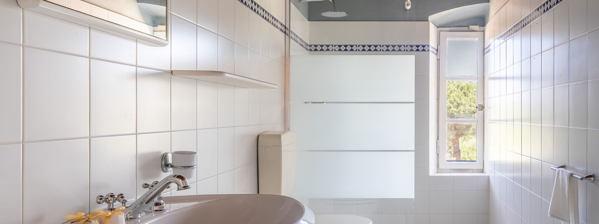 Relais Badia a Passignano - Relais a Badia a Passignano - Appartamento Tempranillo: Automne, Été, Printemps, Salle de bain