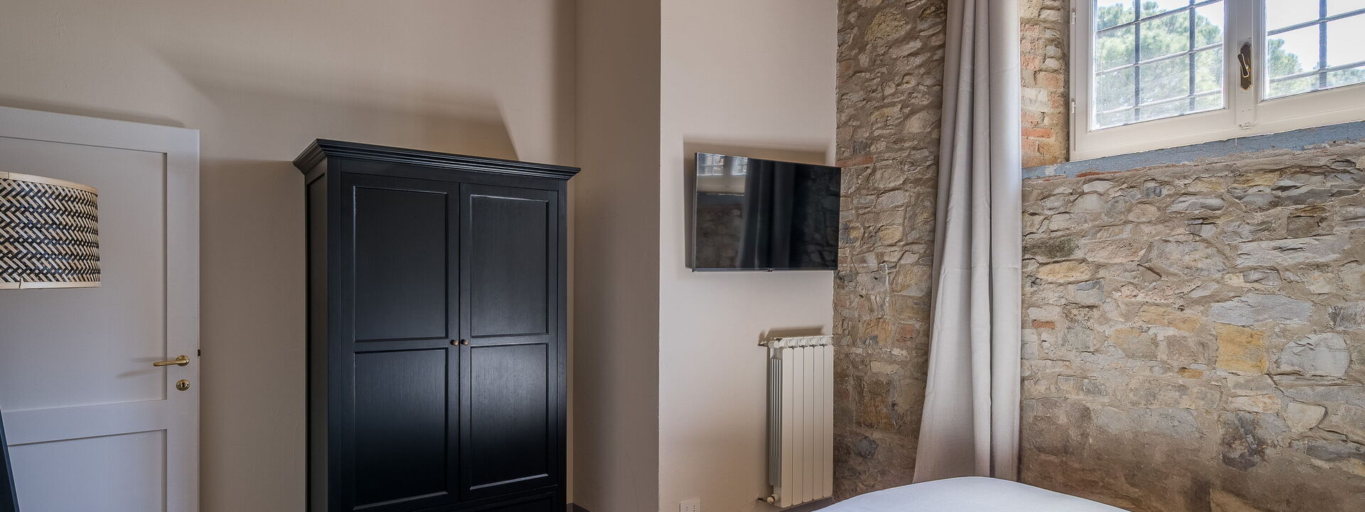 Relais Badia a Passignano - Relais Badia a Passignano - Appartamento Sauvignon: Automne, chambre à coucher, Été, Printemps