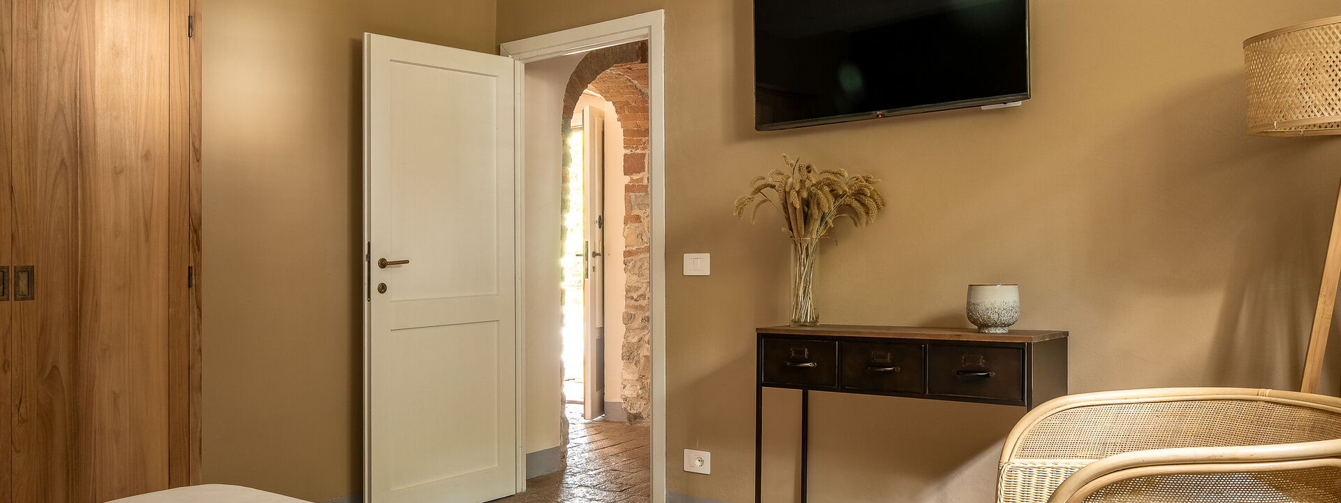 Relais Badia a Passignano - Relais Badia a Passignano - Appartamento Nebbiolo: Frühling, Herbst, Schlafzimmer, Sommer