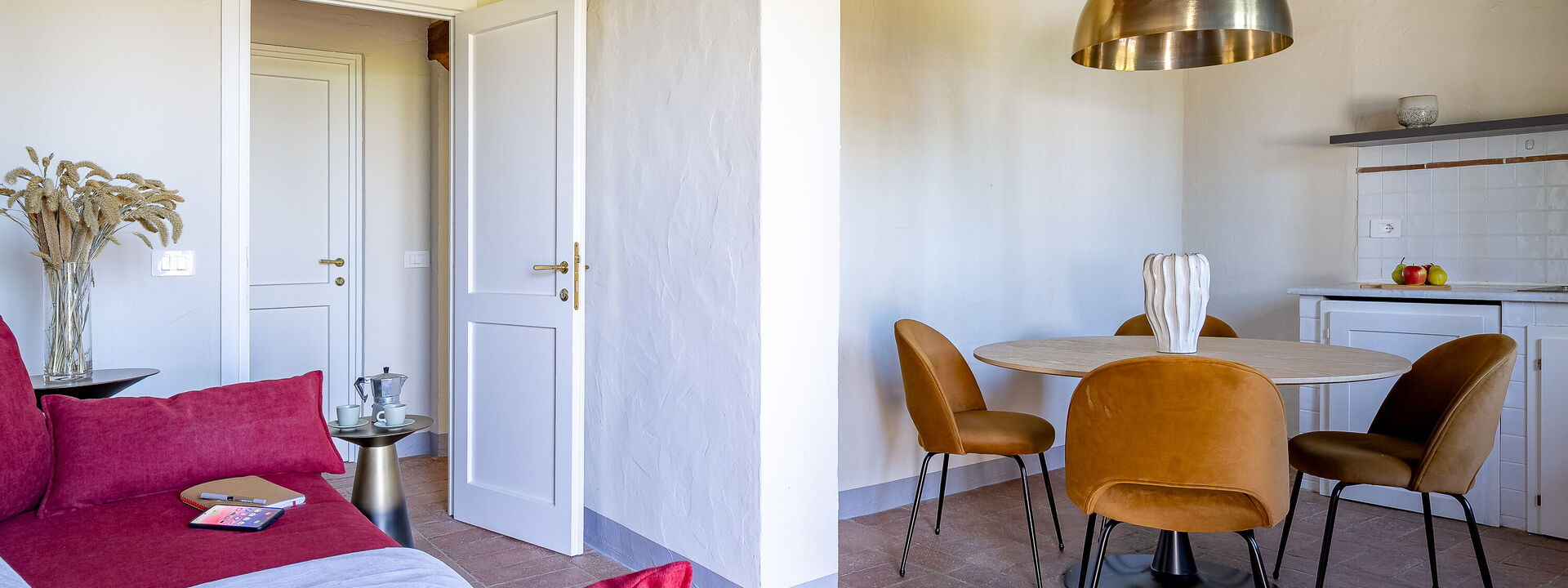 Relais Badia a Passignano - Relais Badia a Passignano - Appartamento Malvasia: Frühling, Herbst, Küche, Sommer