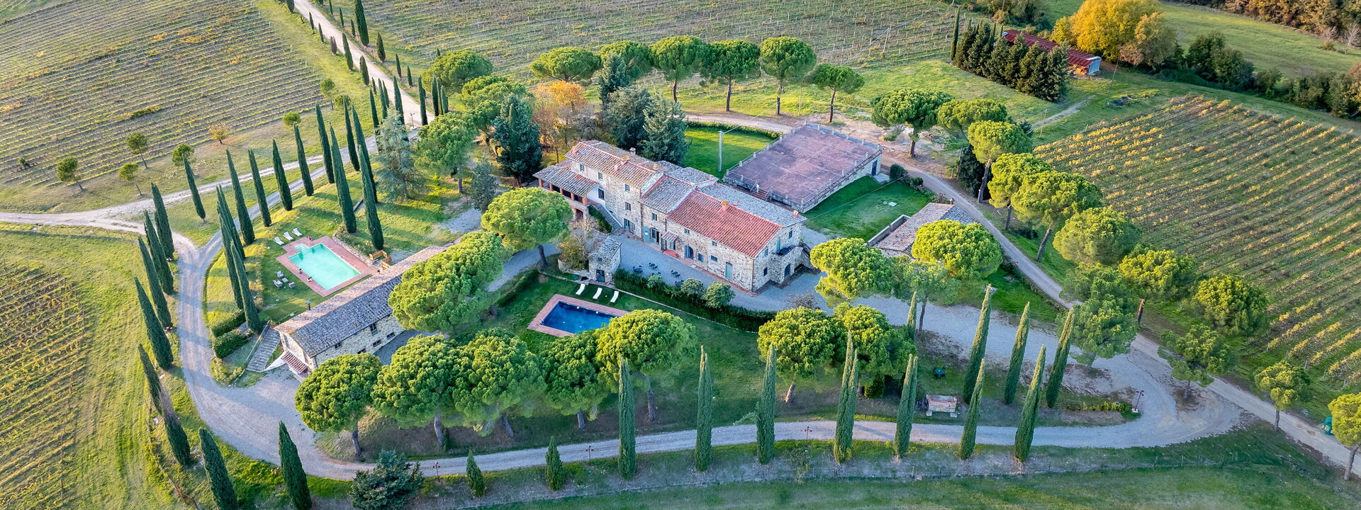 Relais Badia a Passignano: Autunno, Estate, Primavera, Vista Panoramica