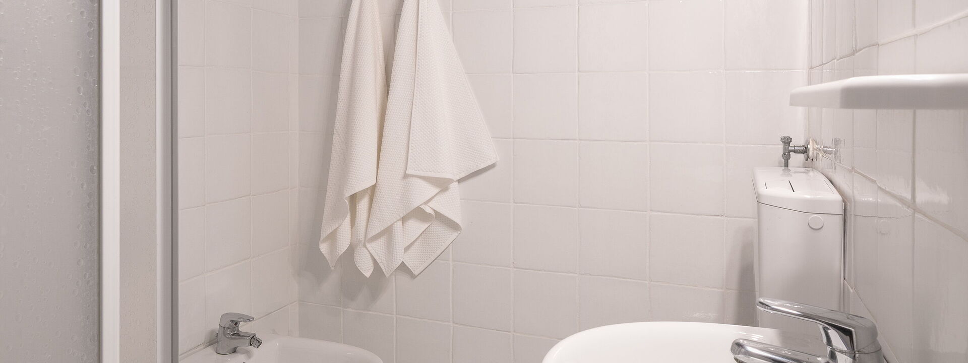 Relais Badia a Passignano - Relais Badia a Passignano - Appartamento Garnacha: Bad, Frühling, Herbst, Sommer