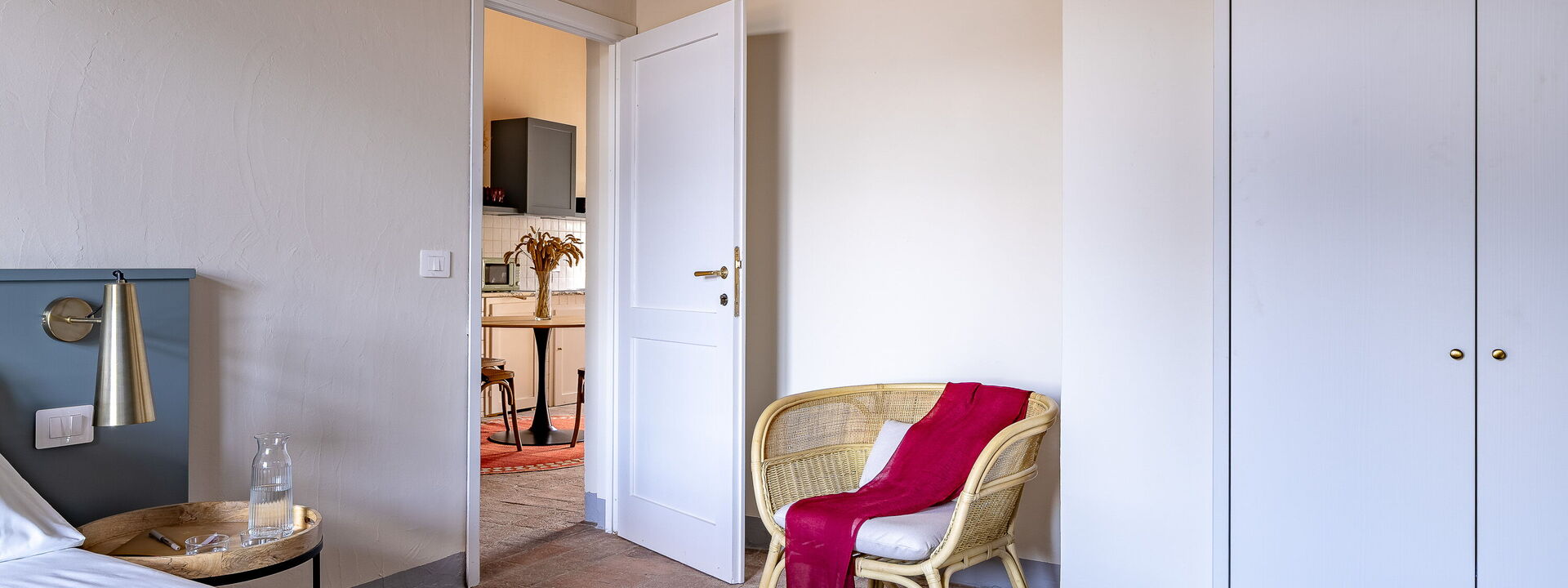 Relais Badia a Passignano - Relais Badia a Passignano - Appartamento Chardonnay: Automne, chambre à coucher, Été, Printemps