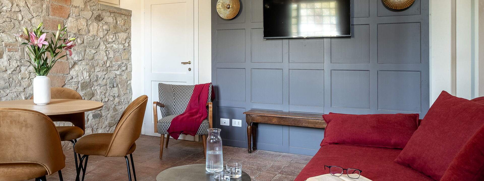 Relais Badia a Passignano - Relais Badia a Passignano - Appartamento Pinot Grigio: Frühling, Herbst, Sommer, Wohnzimmer