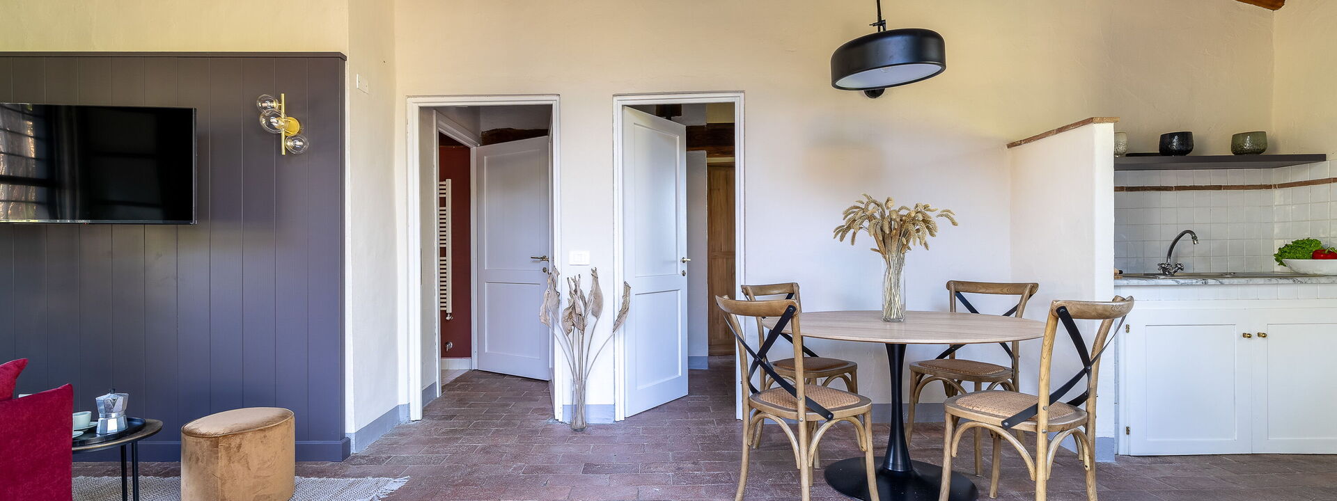 Relais Badia a Passignano - Relais Badia a Passignano - Appartamento Vermentino: Automne, Cuisine, Été, Printemps, Salon