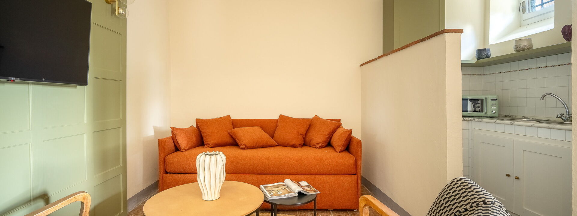 Relais Badia a Passignano - Relais Badia a Passignano - Appartamento Montepulciano: Frühling, Herbst, Sommer, Wohnzimmer