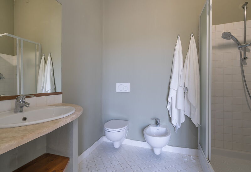 Relais Badia a Passignano - Relais Badia a Passignano - Appartamento Syrah: Automne, Été, Printemps, Salle de bain