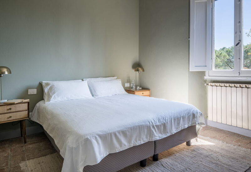 Relais Badia a Passignano - Relais Badia a Passignano - Appartamento Syrah: Automne, chambre à coucher, Été, Printemps