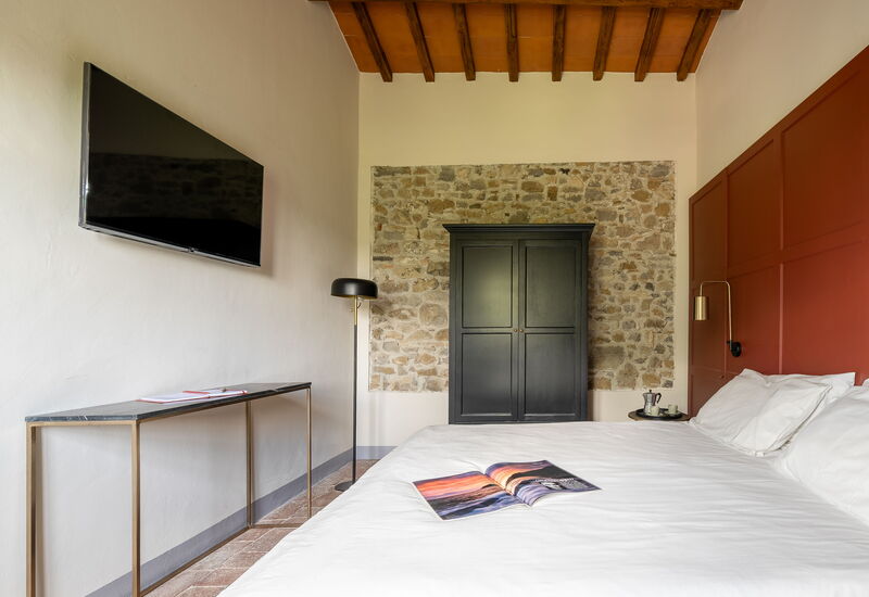 Relais Badia a Passignano - Relais Badia a Passignano - Appartamento Cabernet: Automne, chambre à coucher, Été, Printemps