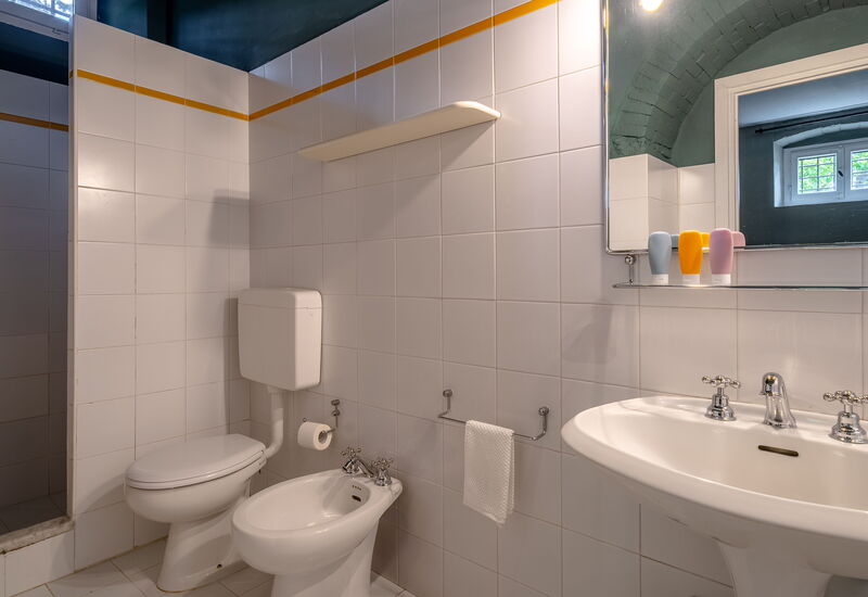 Relais Badia a Passignano - Relais Badia a Passignano - Appartamento Sangiovese: Automne, Été, Printemps, Salle de bain