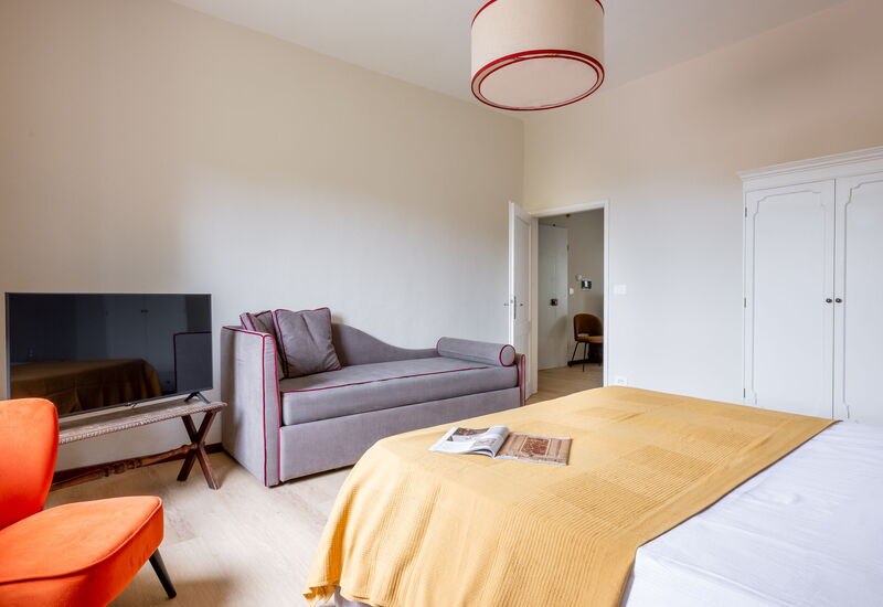 Relais Badia a Passignano - Relais Badia a Passignano - Appartamento Prosecco: Automne, chambre à coucher, Été, Printemps