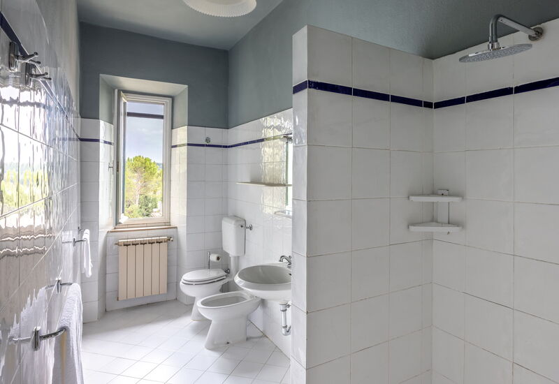 Relais Badia a Passignano - Relais Badia a Passignano - Appartamento Prosecco: Automne, Été, Printemps, Salle de bain