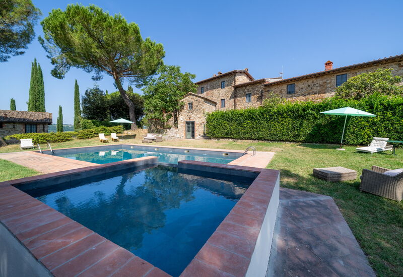 Relais Badia a Passignano: Automne, bassin, Été, Printemps