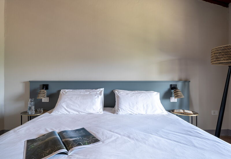 Relais Badia a Passignano - Relais a Badia a Passignano - Appartamento Tempranillo: Automne, chambre à coucher, Été, Printemps