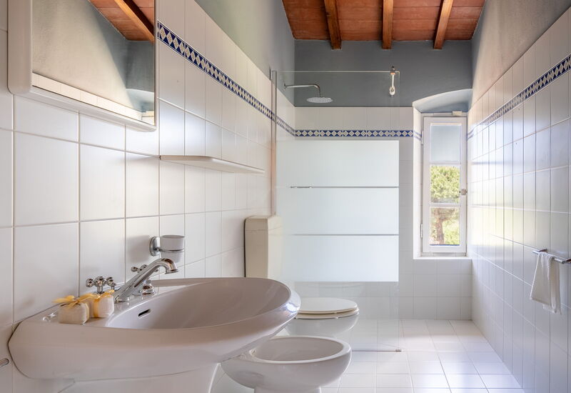 Relais Badia a Passignano - Relais a Badia a Passignano - Appartamento Tempranillo: Automne, Été, Printemps, Salle de bain