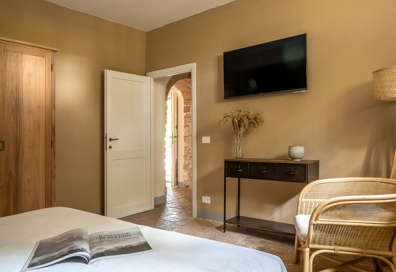 Relais Badia a Passignano - Relais Badia a Passignano - Appartamento Nebbiolo: Automne, chambre à coucher, Été, Printemps