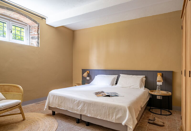 Relais Badia a Passignano - Relais Badia a Passignano - Appartamento Nebbiolo: Automne, chambre à coucher, Été, Printemps