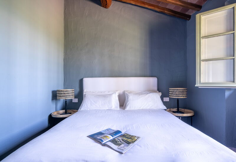 Relais Badia a Passignano - Relais Badia a Passignano - Appartamento Trebbiano: Automne, chambre à coucher, Été, Printemps