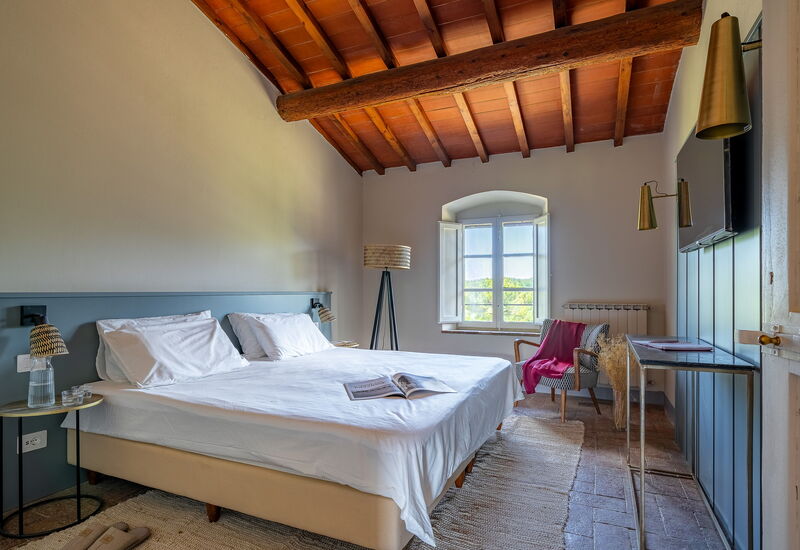 Relais Badia a Passignano - Relais a Badia a Passignano - Appartamento Tempranillo: Automne, chambre à coucher, Été, Printemps