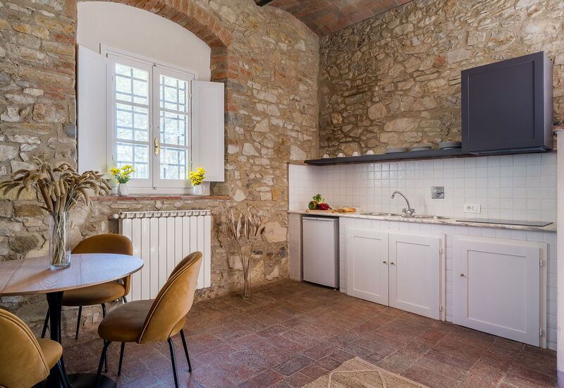 Relais Badia a Passignano - Relais Badia a Passignano - Appartamento Sauvignon: Automne, Cuisine, Été, Printemps, Salon