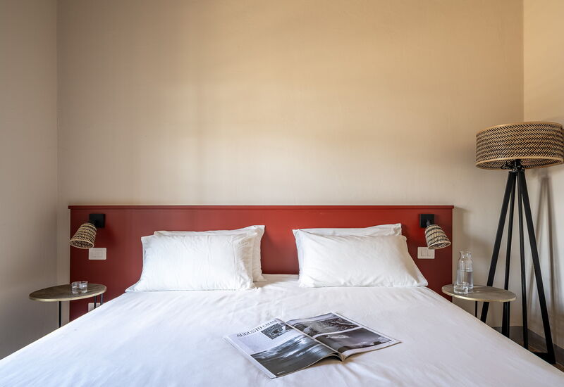 Relais Badia a Passignano - Relais Badia a Passignano - Appartamento Chardonnay: Automne, chambre à coucher, Été, Printemps