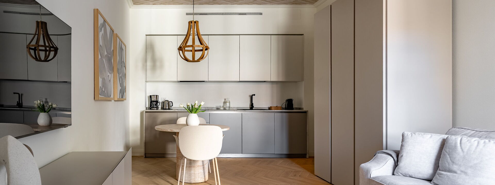 Deservi Charming Apartments - Deservi Charming Apartments 9: Frühling, Herbst, Küche, Sommer, Winter, Wohnzimmer