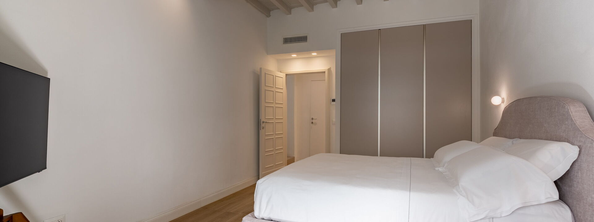 Deservi Charming Apartments - Deservi Charming Apartments 4: Frühling, Herbst, Schlafzimmer, Sommer, Winter