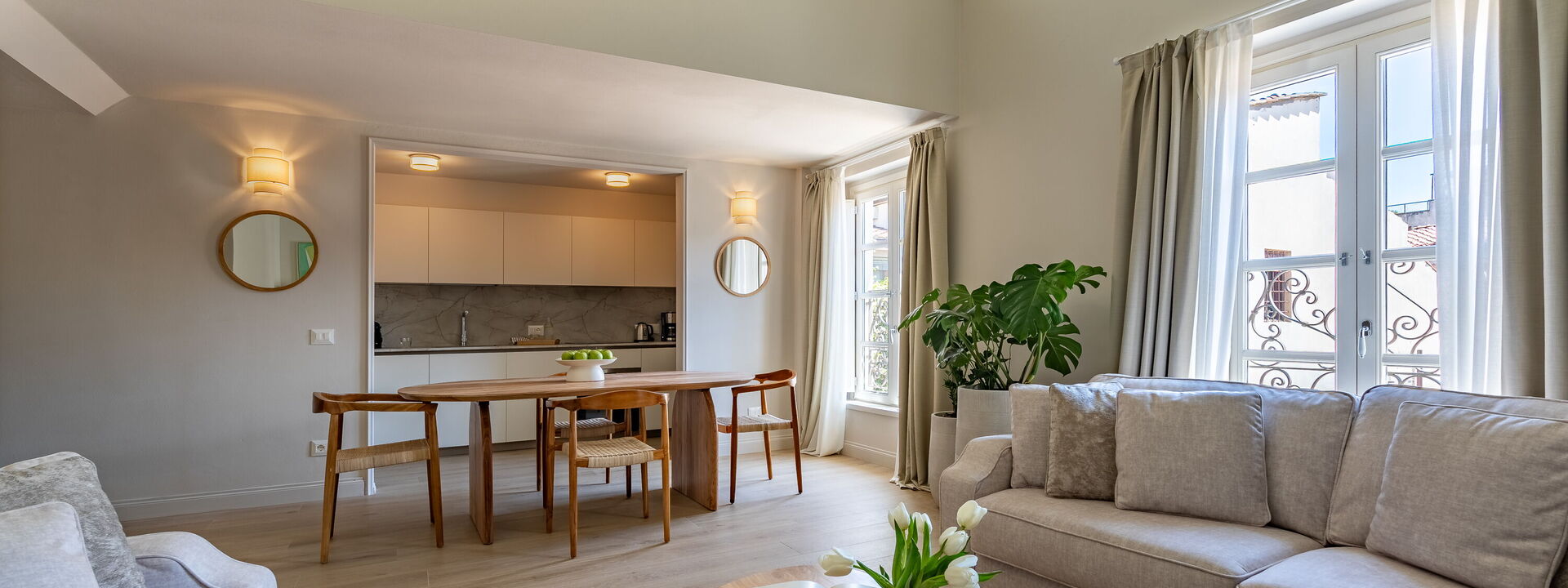 Deservi Charming Apartments - Deservi Charming Apartments 11: Frühling, Herbst, Küche, Sommer, Winter, Wohnzimmer