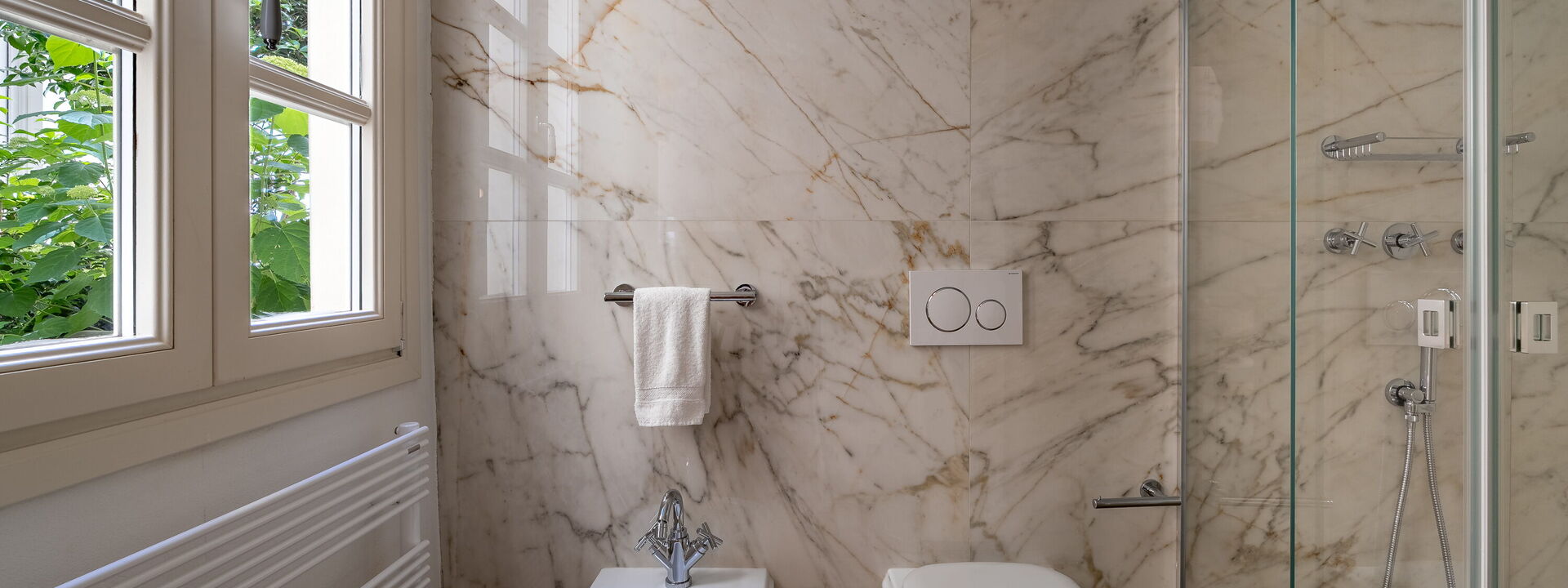 Deservi Charming Apartments - Deservi Charming Apartments 3: Autunno, Bagno, Estate, Inverno, Primavera