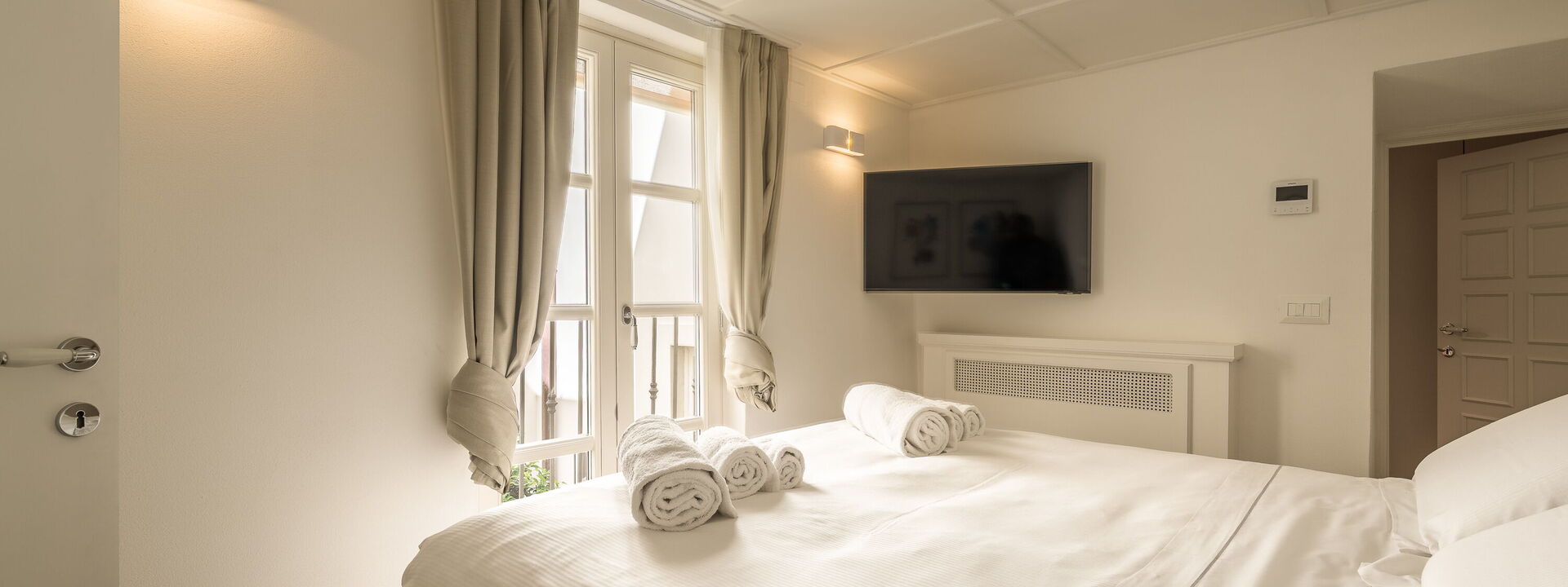 Deservi Charming Apartments - Deservi Charming Apartments 2: Frühling, Herbst, Schlafzimmer, Sommer, Winter