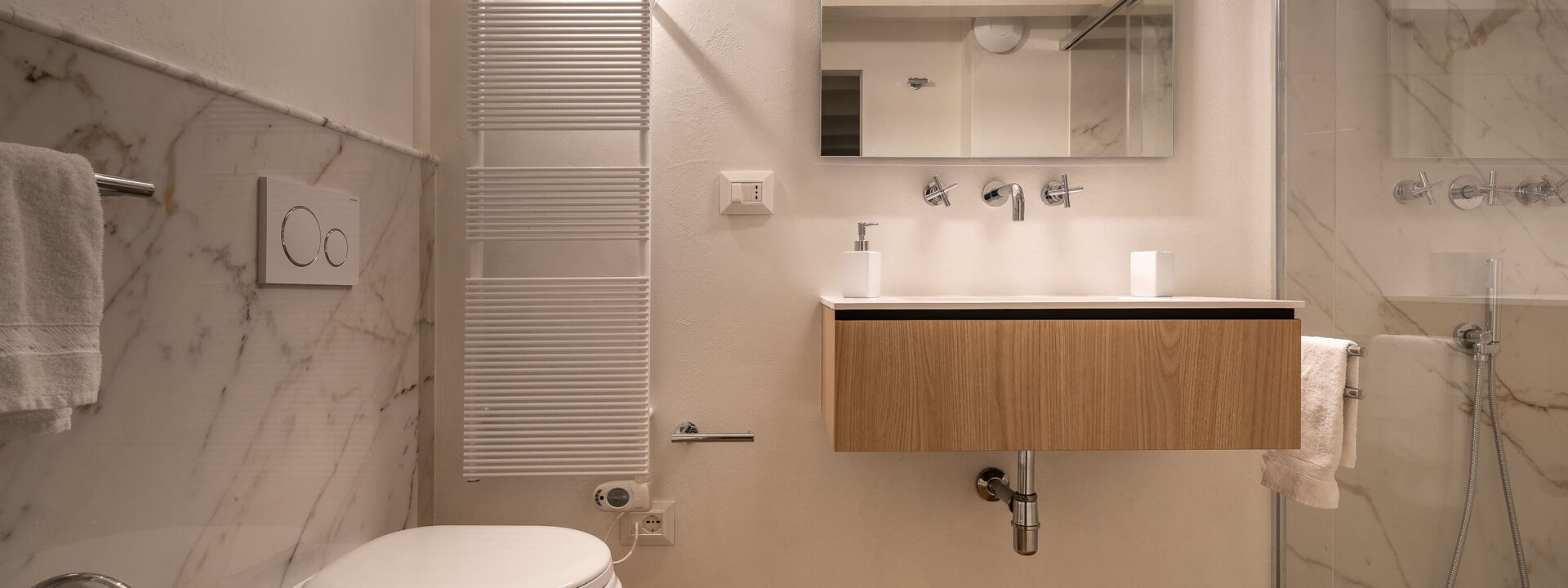 Deservi Charming Apartments - Deservi Charming Apartments 1: Autunno, Bagno, Estate, Inverno, Primavera