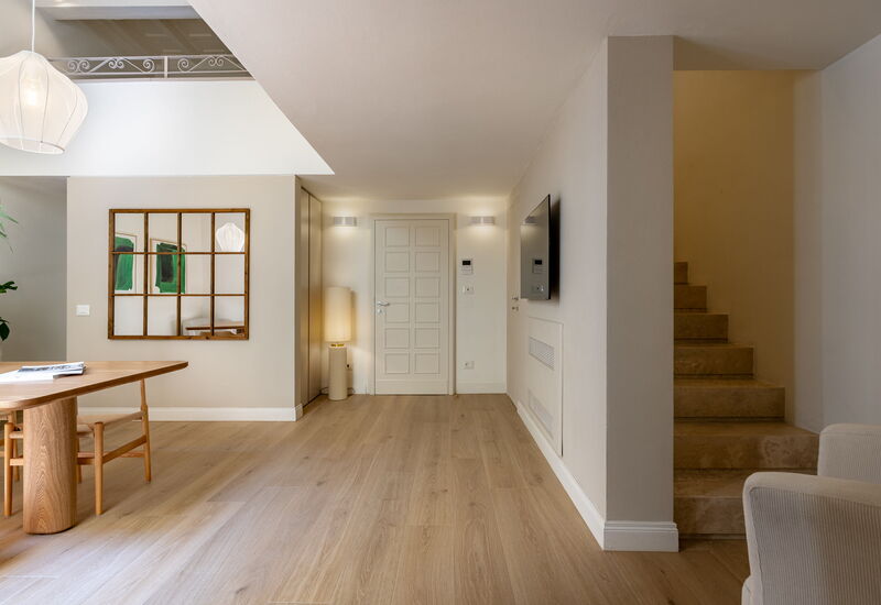 Deservi Charming Apartments - Deservi Charming Apartments 2: Automne, Été, Hiver, Printemps, Salon