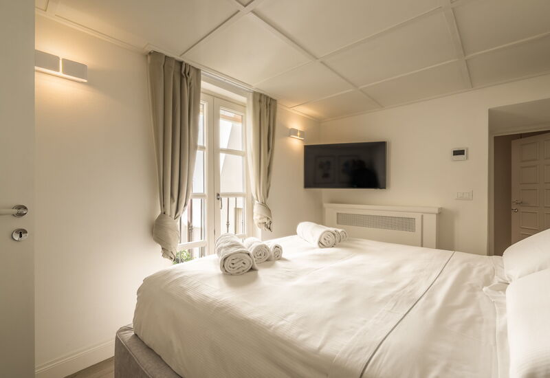 Deservi Charming Apartments - Deservi Charming Apartments 2: Automne, chambre à coucher, Été, Hiver, Printemps