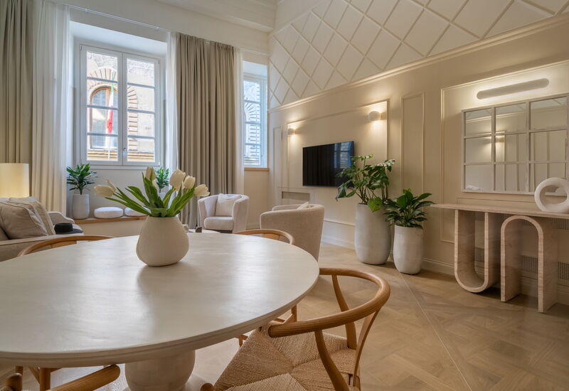 Deservi Charming Apartments - Deservi Charming Apartments 1: Automne, Été, Hiver, Printemps, Salon