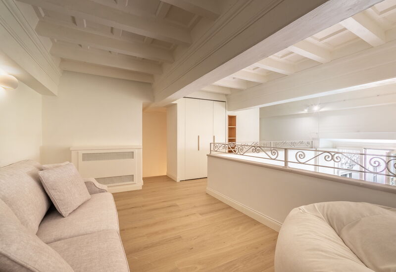 Deservi Charming Apartments - Deservi Charming Apartments 2: Automne, Été, Hiver, Printemps, Salon