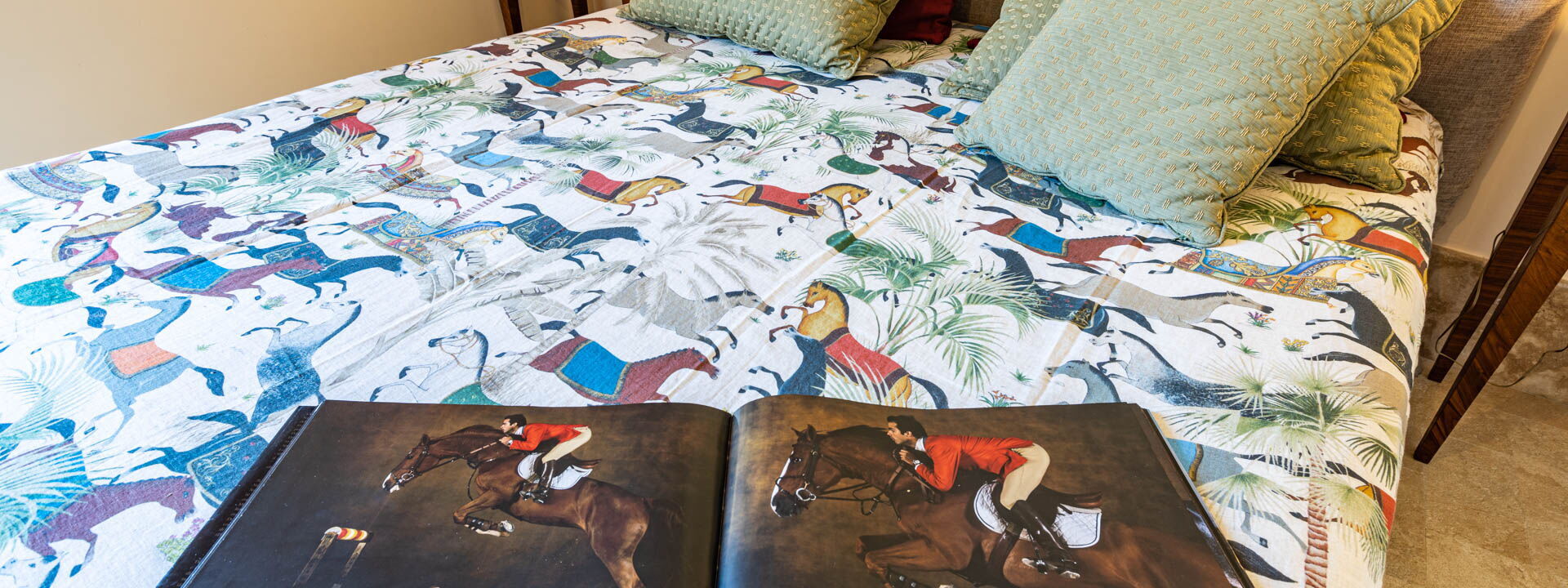 Villa Airone Tegoni, Pool, Radicondoli: Autunno, Camera da letto, Estate, Primavera