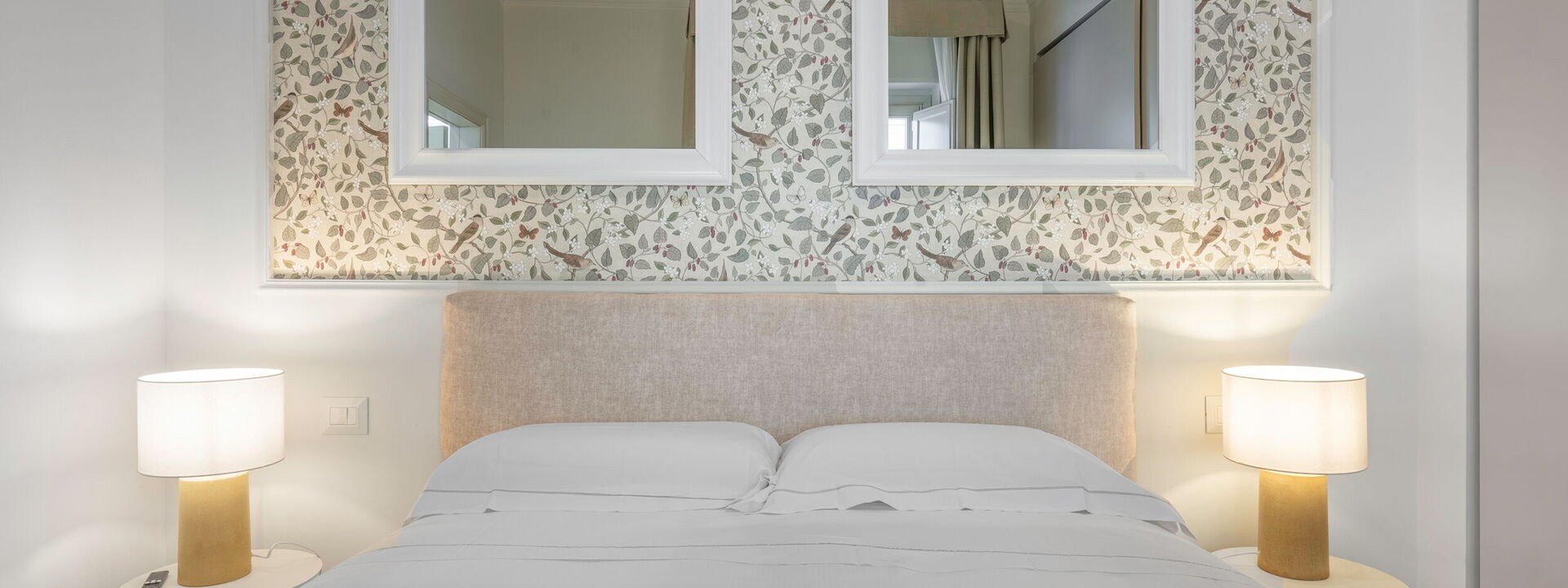 Elegant Apartments Near The Duomo - Deservi Elegant Apt. Petrarca: Autunno, Camera da letto, Estate, Inverno, Primavera