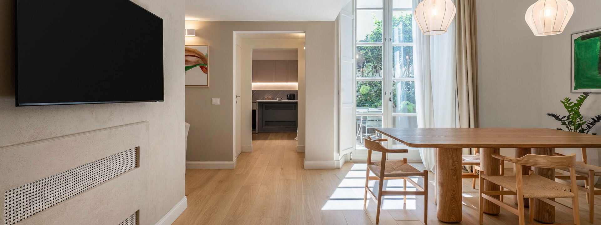 Elegant Apartments Near The Duomo - Deservi Elegant Apt. Giotto: Frühling, Herbst, Sommer, Wohnzimmer