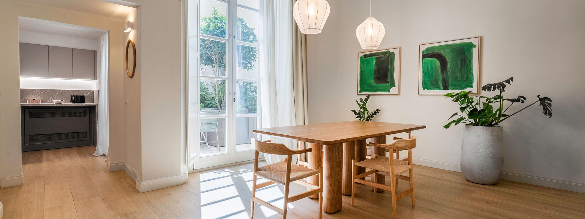 Elegant Apartments Near The Duomo - Deservi Elegant Apt. Giotto: Frühling, Herbst, Sommer, Wohnzimmer