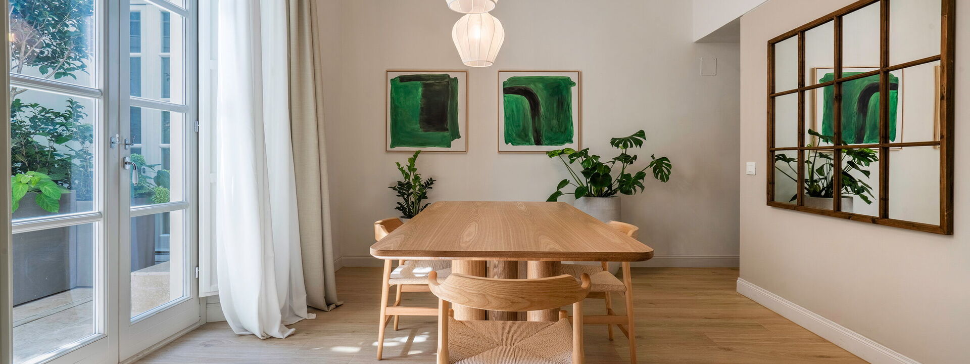 Elegant Apartments Near The Duomo - Deservi Elegant Apt. Giotto: Frühling, Herbst, Sommer, Wohnzimmer