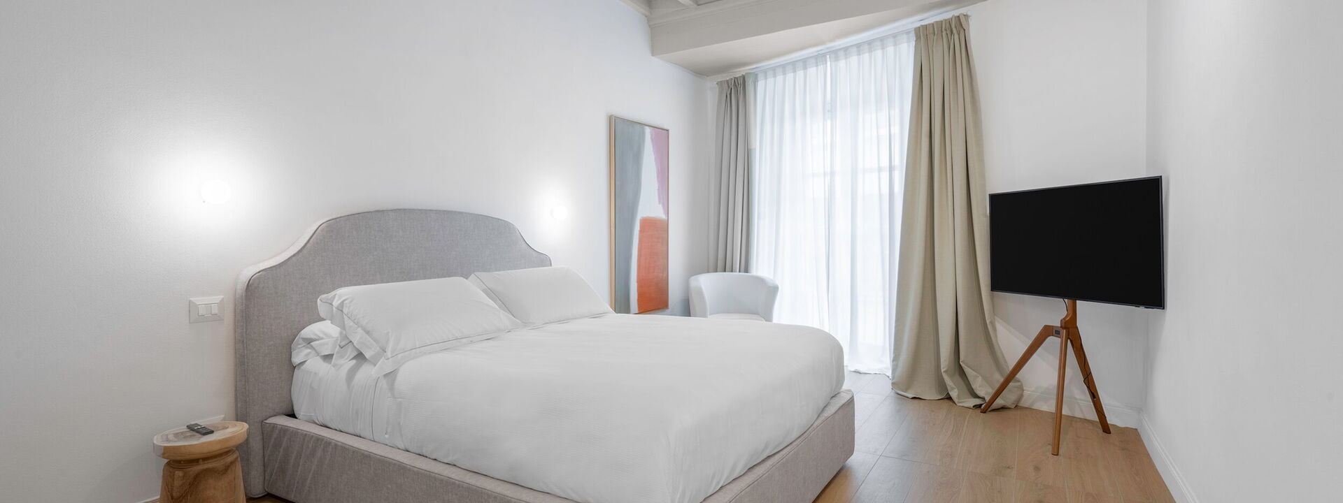 Elegant Apartments Near The Duomo - Deservi Elegant Apt. Brunelleschi: Frühling, Herbst, Schlafzimmer, Sommer, Winter